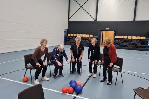 Foto bij Oldstars Korfbal